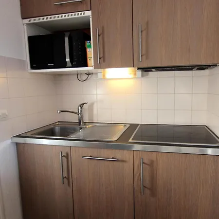 Lägenhet Reine Blanche - Et Bien Equipe Pour 4 Personnes Entree De Station Mae-7702 *